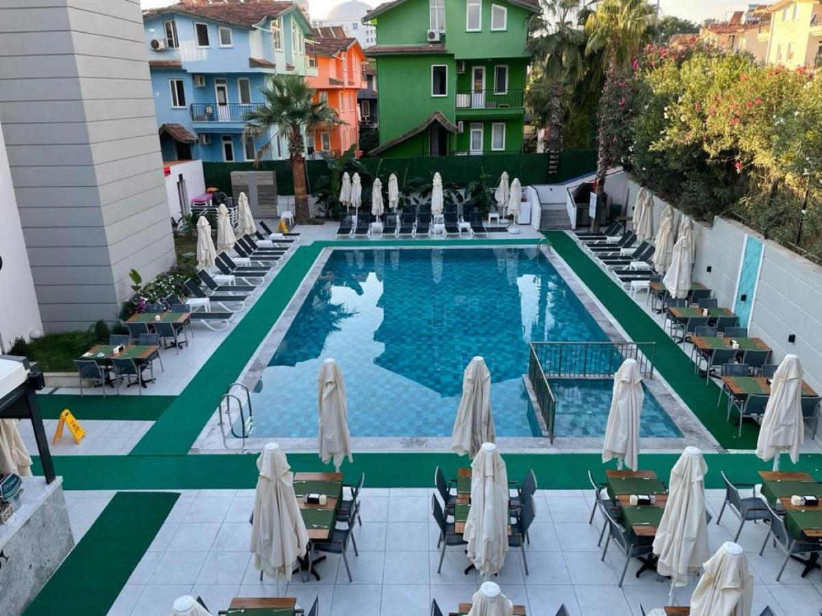 Alessia Hotel & Spa Side Exterior photo
